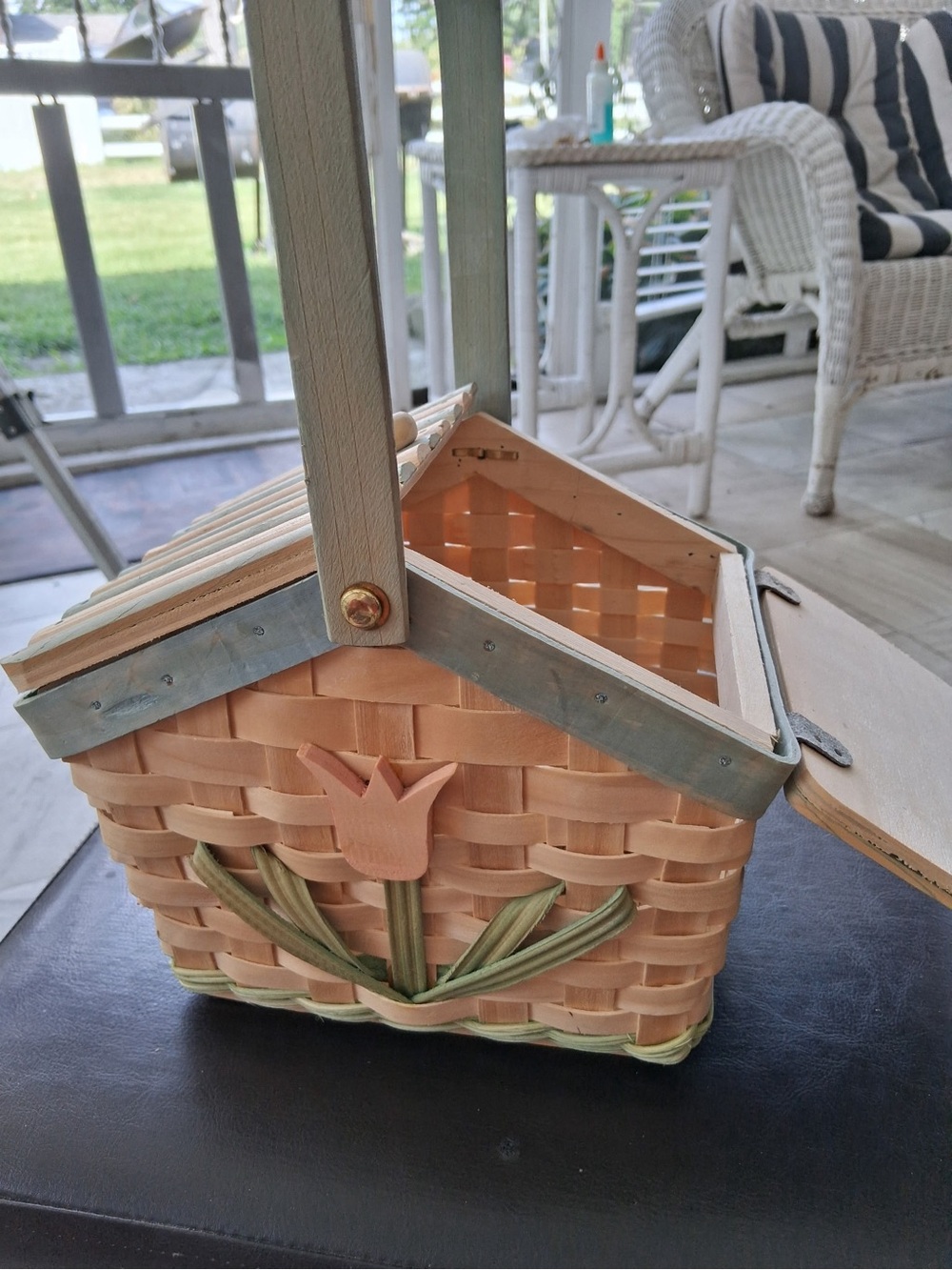 Handwoven Tulip Accent Basket in Natural Peach with Green Trim - Unbranded